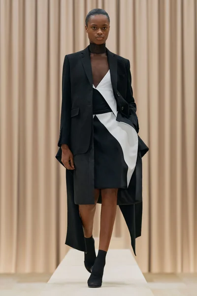Look 46